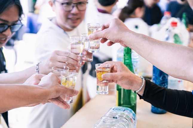 東村山の老舗酒蔵「豊島屋酒造」。
創業400年以上の伝統を守りながら、若い世代にも響く酒造りに挑戦。限定ブランド「屋守」や人気の蔵見学イベントも注目。

都市型酒蔵の今をチェックしてみてください！👇
 at-tama.tokyo/lang_jp/tamago…
