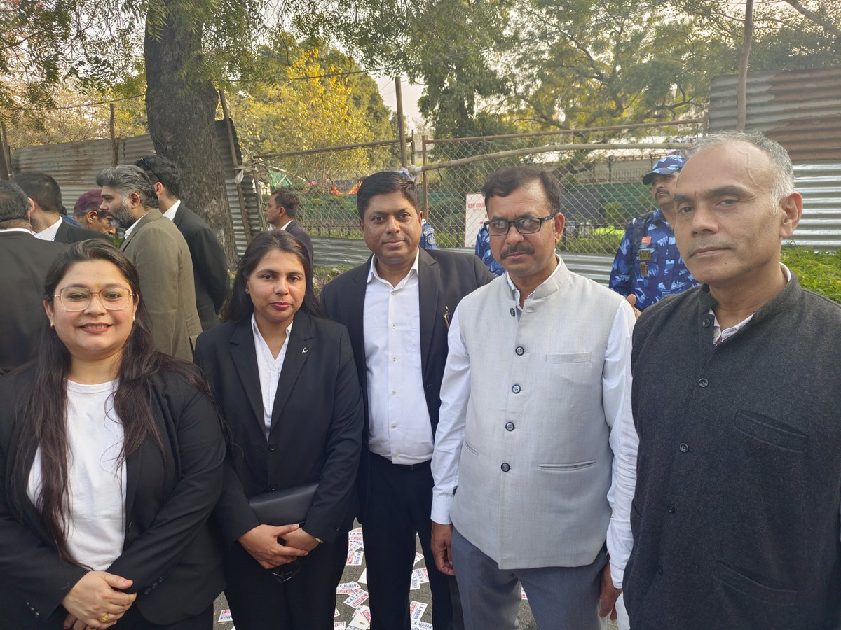 Don the black coat to cast my vote in our long-awaited Delhi Bar Council election on Sunday, marking its return after an eight-year gap.
#election
#BarcouncilDelhi