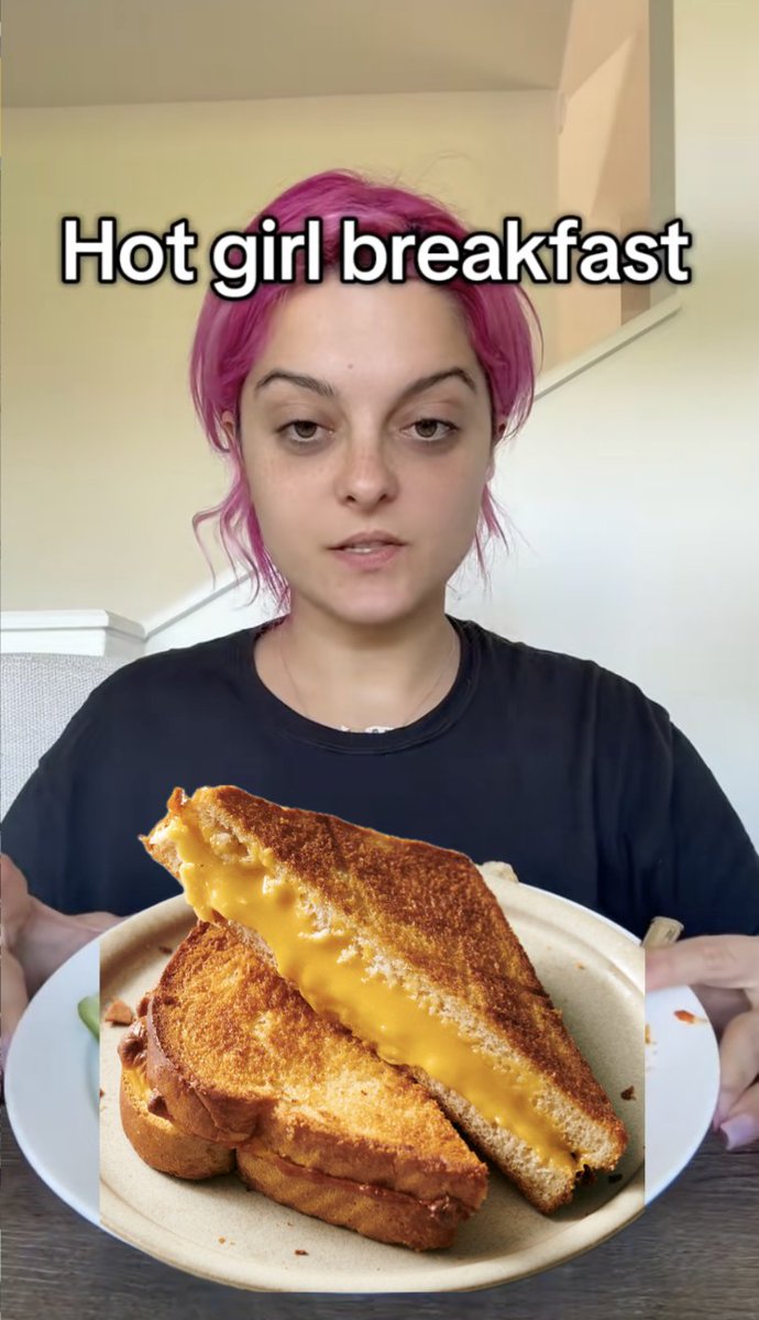 grilled_daily's tweet photo. #NOELNEWS: Noel has reported that he WILL be making a grilled cheese sandwich for breakfast tomorrow morning, maybe even two. https://t.co/EvcyDMtkwX