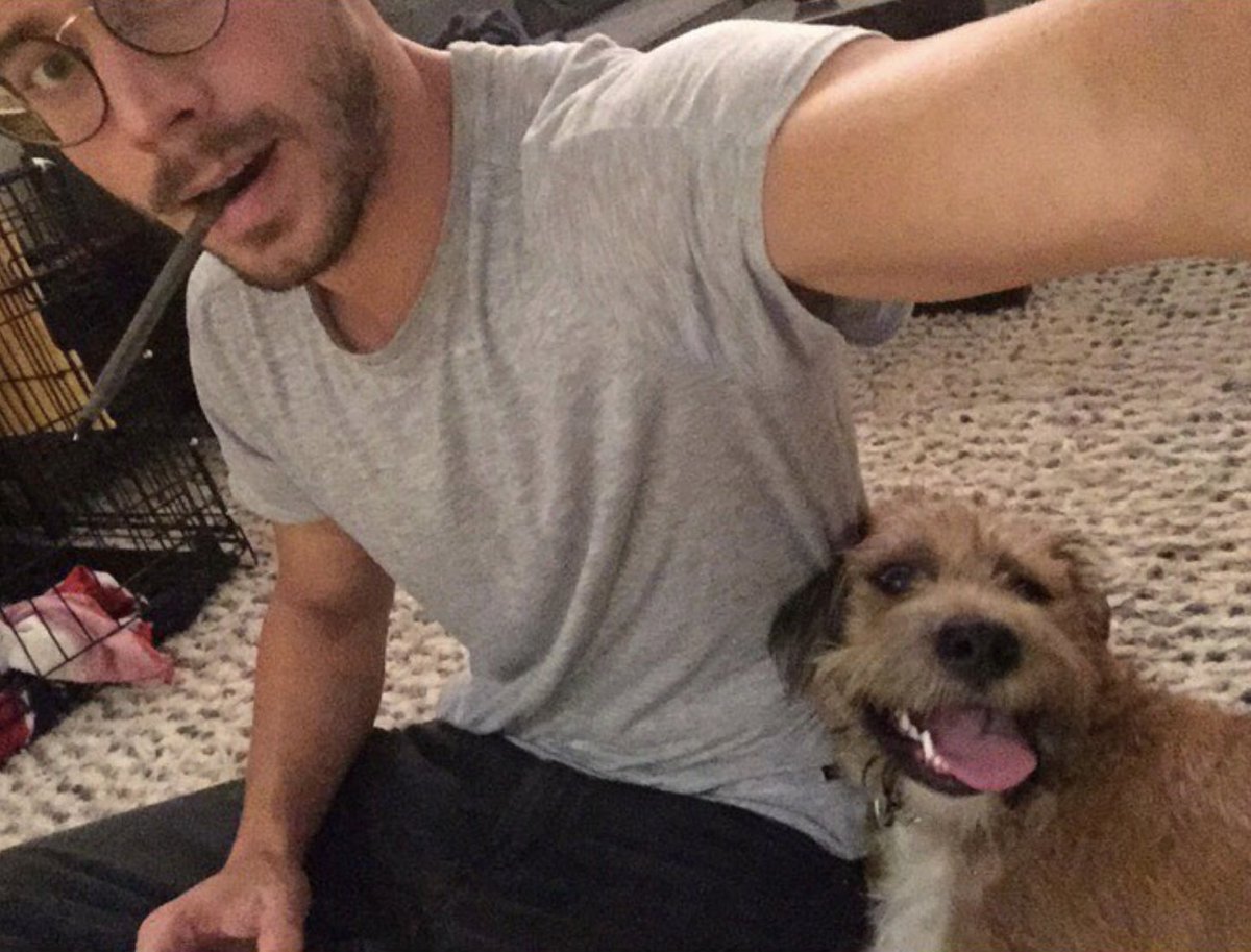 coischology's tweet photo. this picture of françois and simon is so cute I want it framed https://t.co/bLOJSdspLF