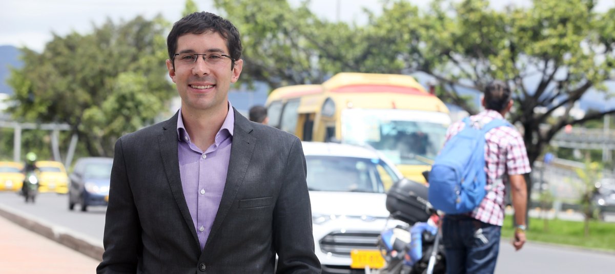 🗣️‘Teníamos que mejorar lo que había, en lugar de acabar con todo’: médico Andrés Vecino, en entrevista con María Isabel Rueda (<a href="/MIsabelRueda/">María Isabel Rueda</a>)
eltiempo.com/salud/teniamos…