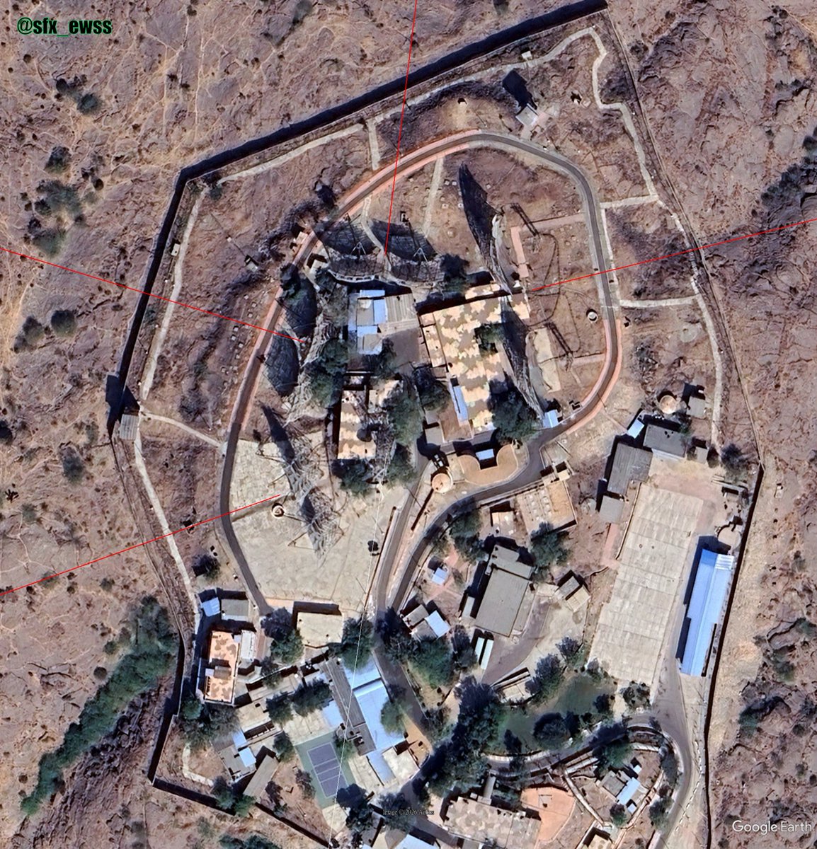 sfx_ewss tweet media