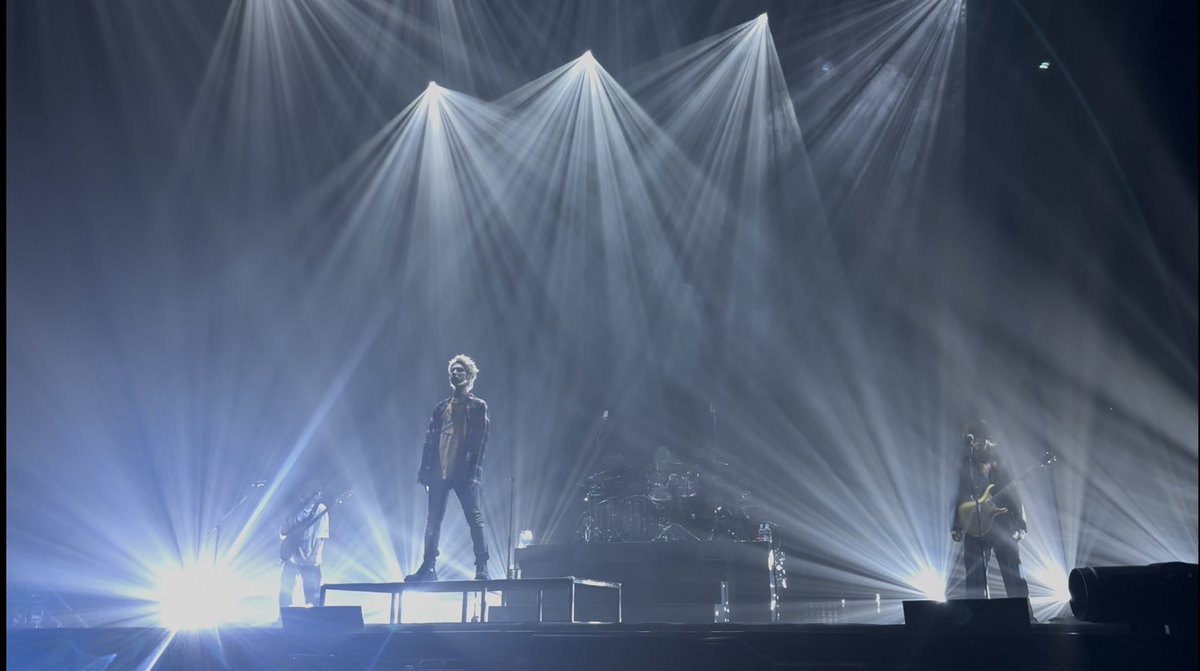 ประหนึ่งบอยแบนด์