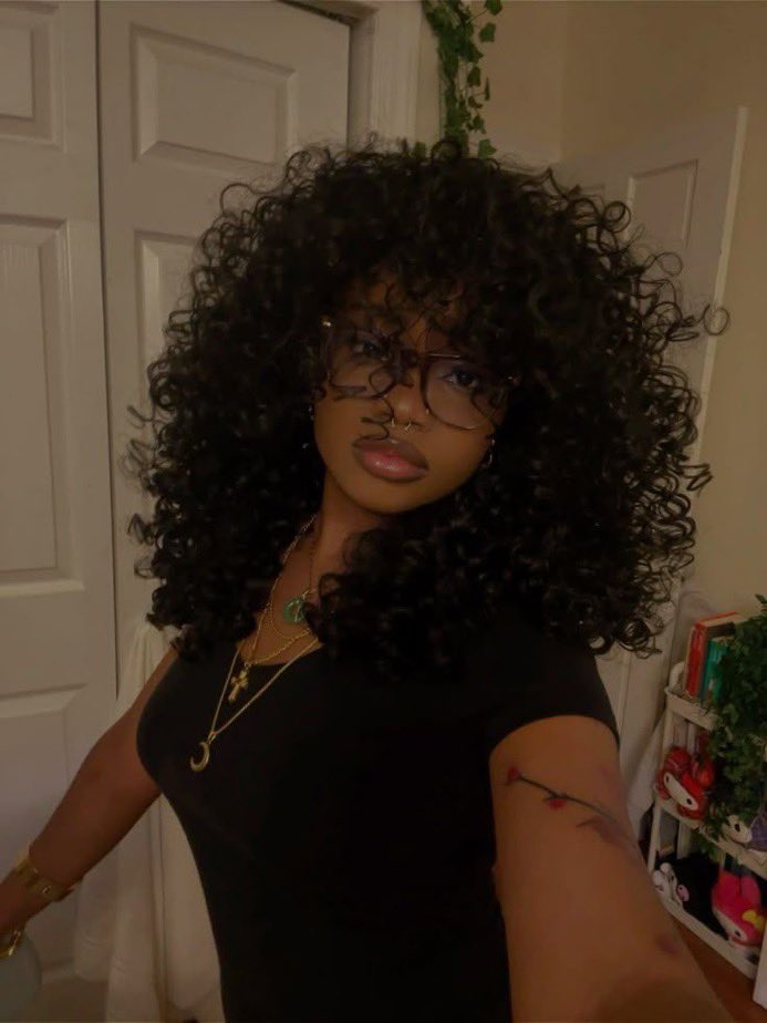 Happy new week my lovess💗
This week will be great!

.<a href="/PerceptronNTWK/">Perceptron Network</a> prioritizes decentralized data collection and model training, letting contributors directly influence the network.

Every verified input rewards participants with $PERC, making sure value returns to the