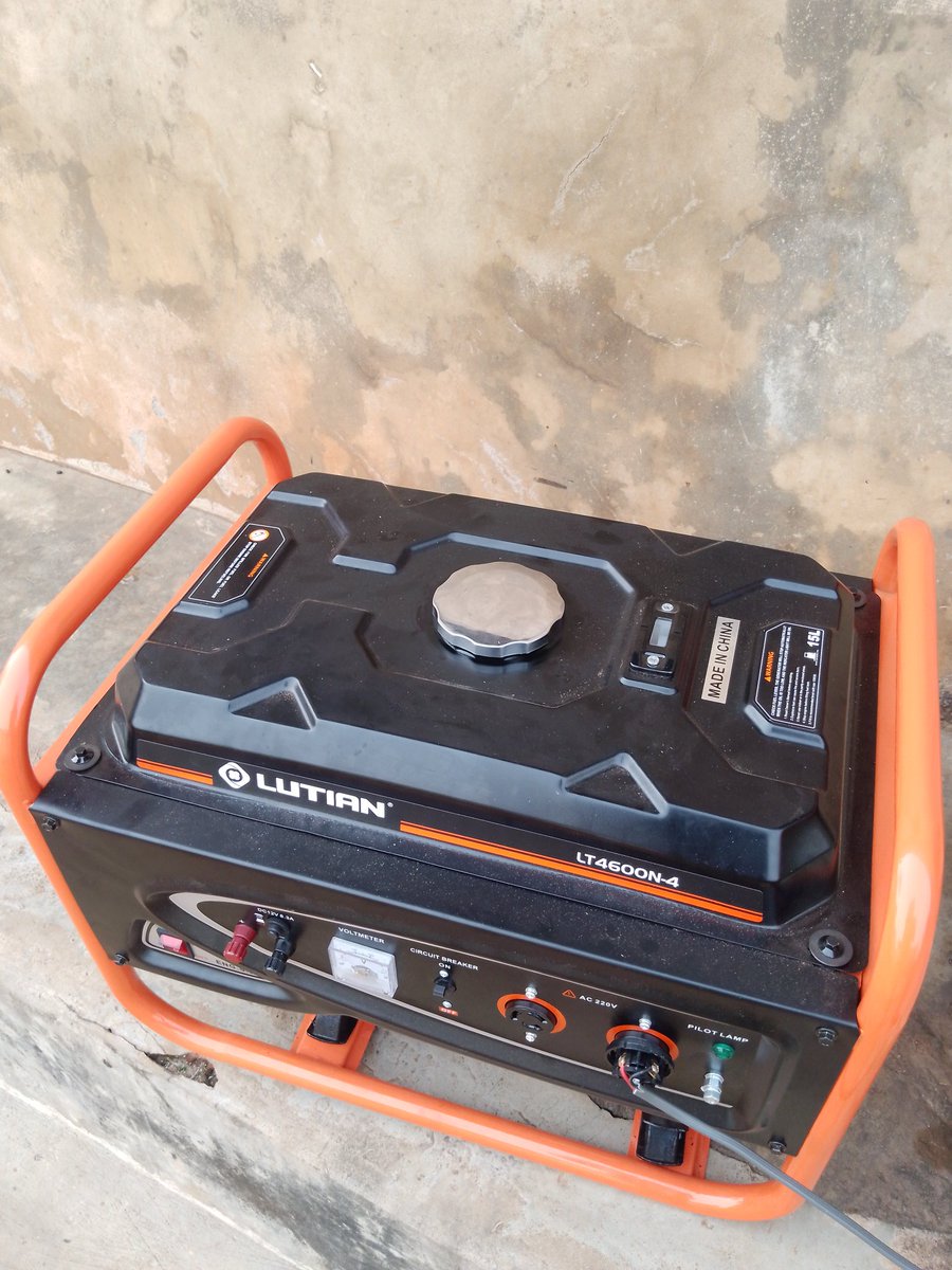 Sold my generator that I bought for 300k for ₦180k last month during hard times.
Bought another yesterday for ₦350k.
Look at the margin in just one month.
When I say don’t sell your home appliances, I know what I’m saying. Lesson learned.