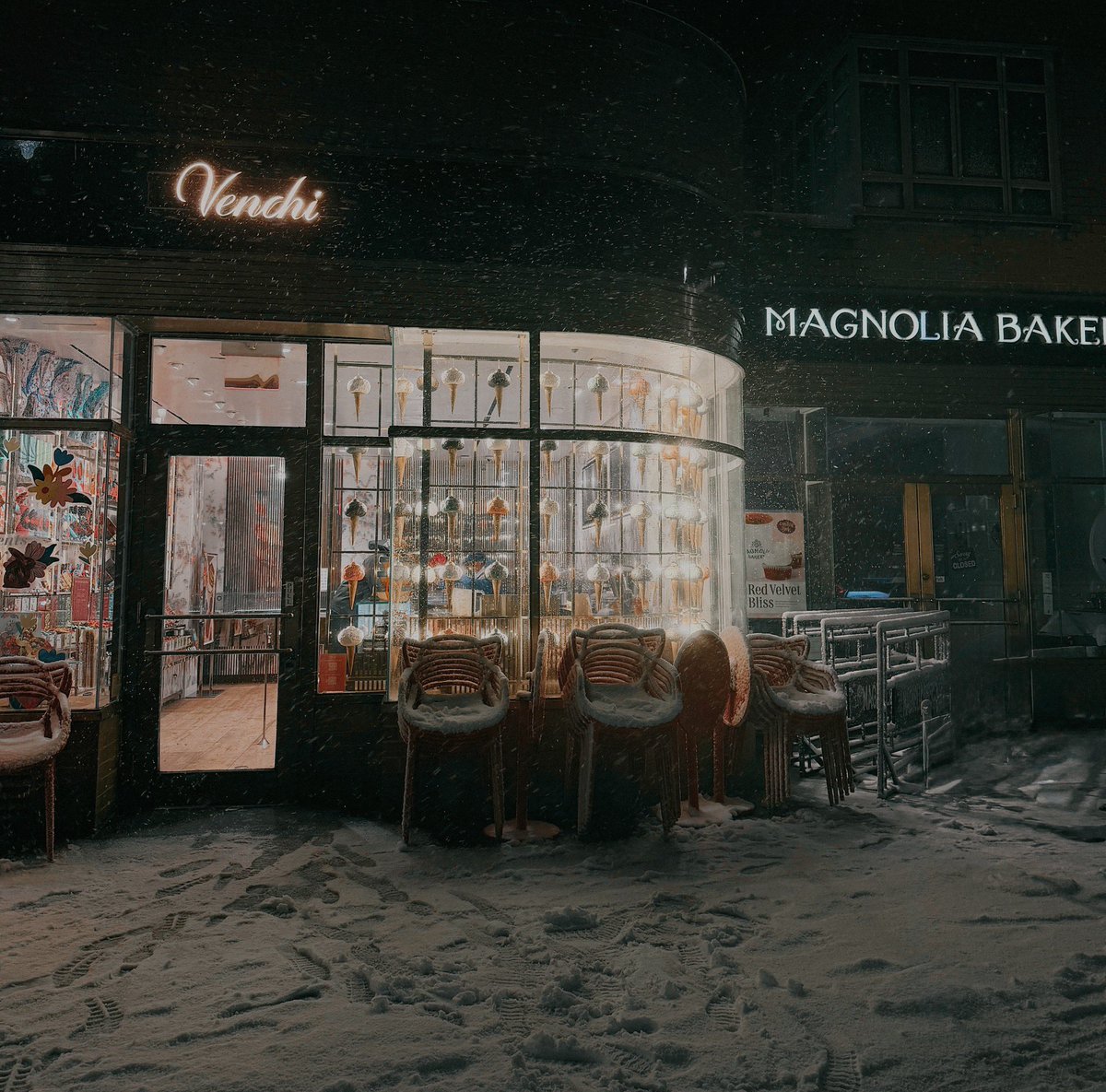 snow made the city sleep.