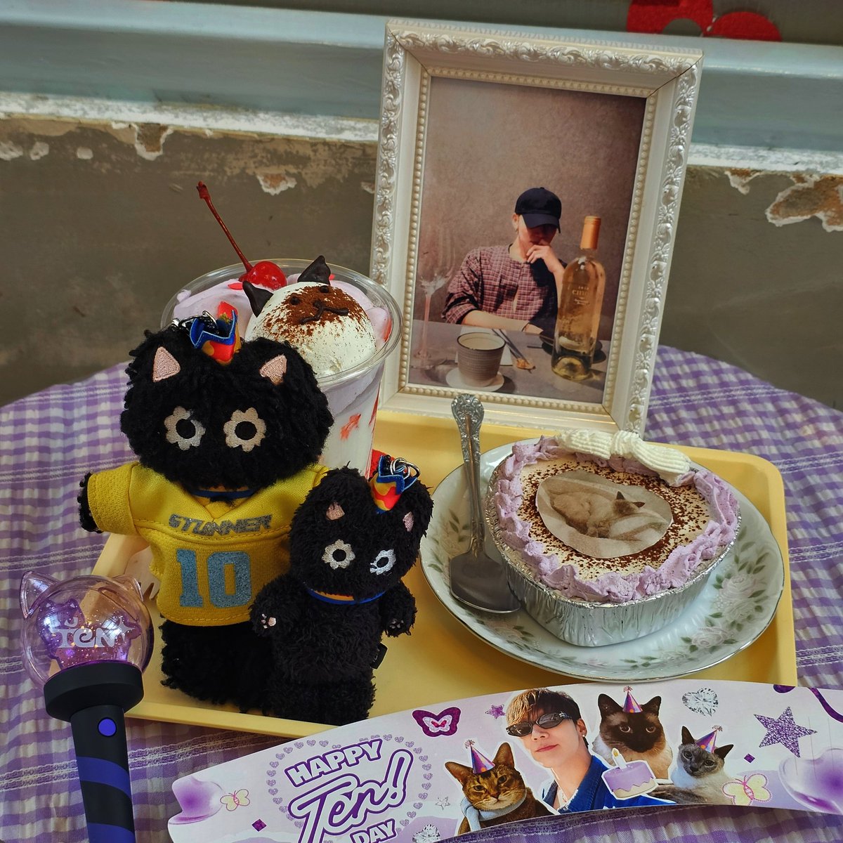 chocoismychoco's tweet image. มันน่ารักมากกกก💜🐈‍⬛️🦋

#TENNIE30BDAY
#TEN_BDAY2026