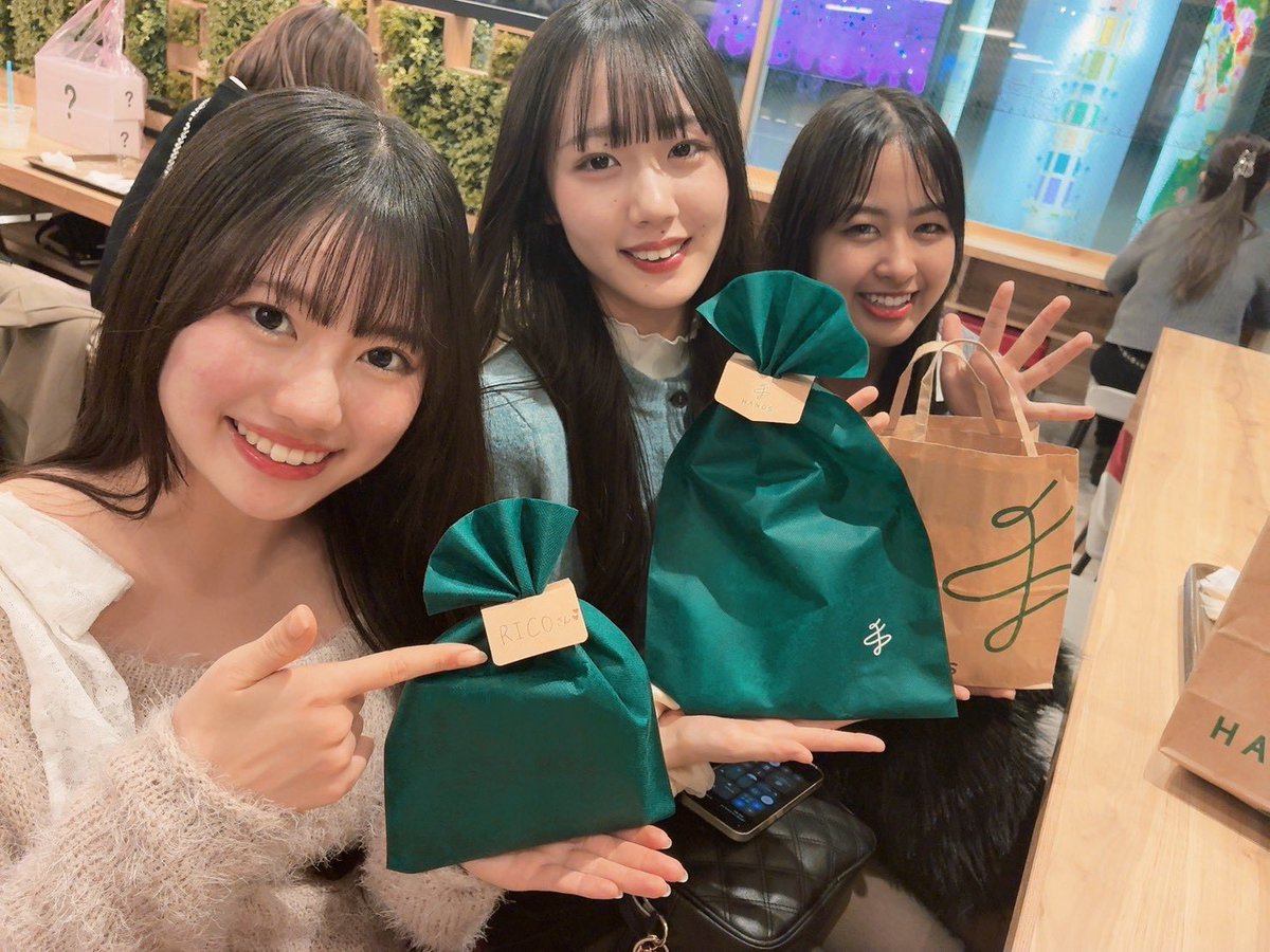 RFC- official tweet media