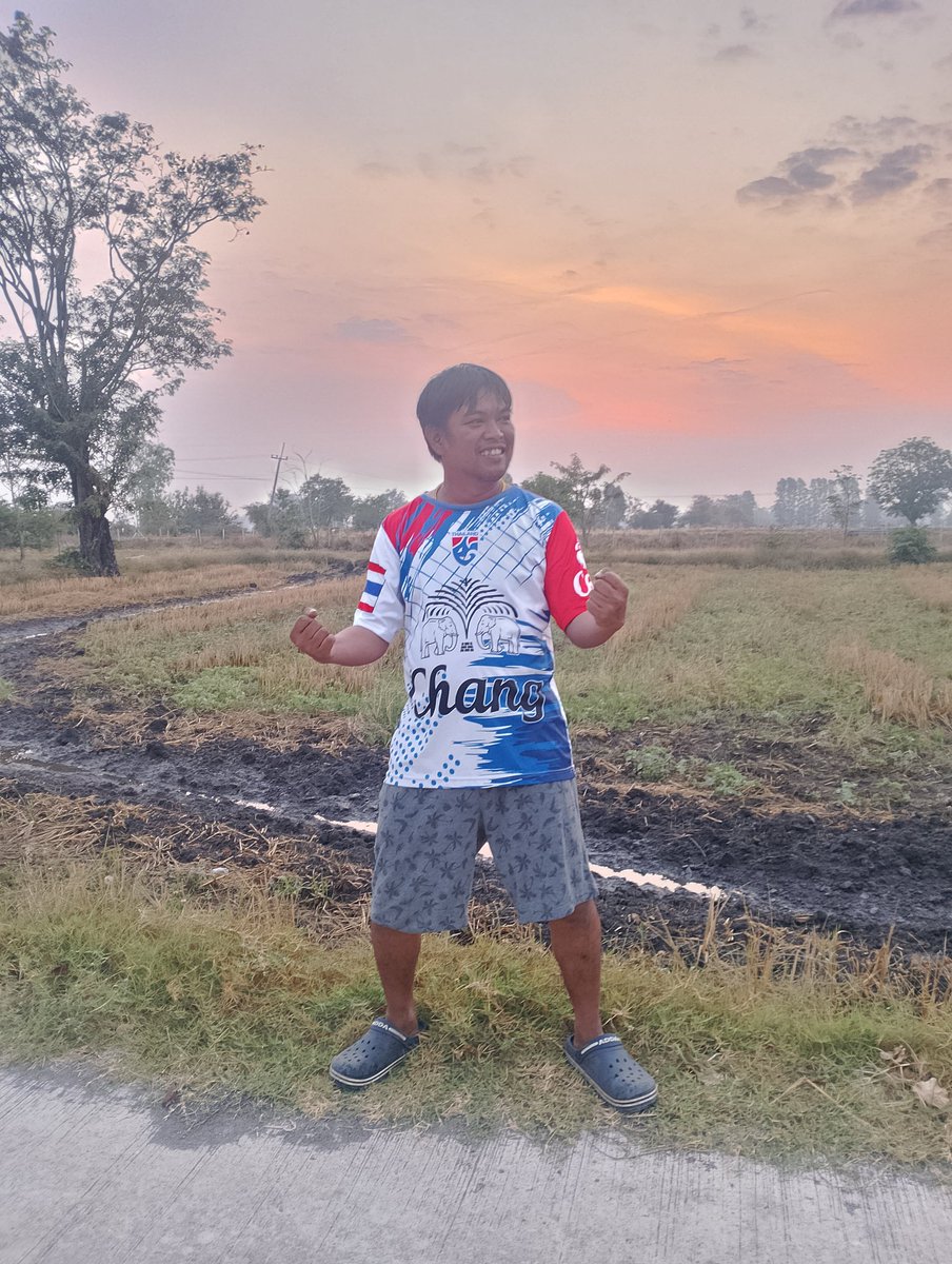 naksakull's tweet photo. อยากมีคนให้อ่อย  ให้อ้อนบ้างจัง
#จันทบุรีแ��บแซ่บ https://t.co/rNAsRLJalh