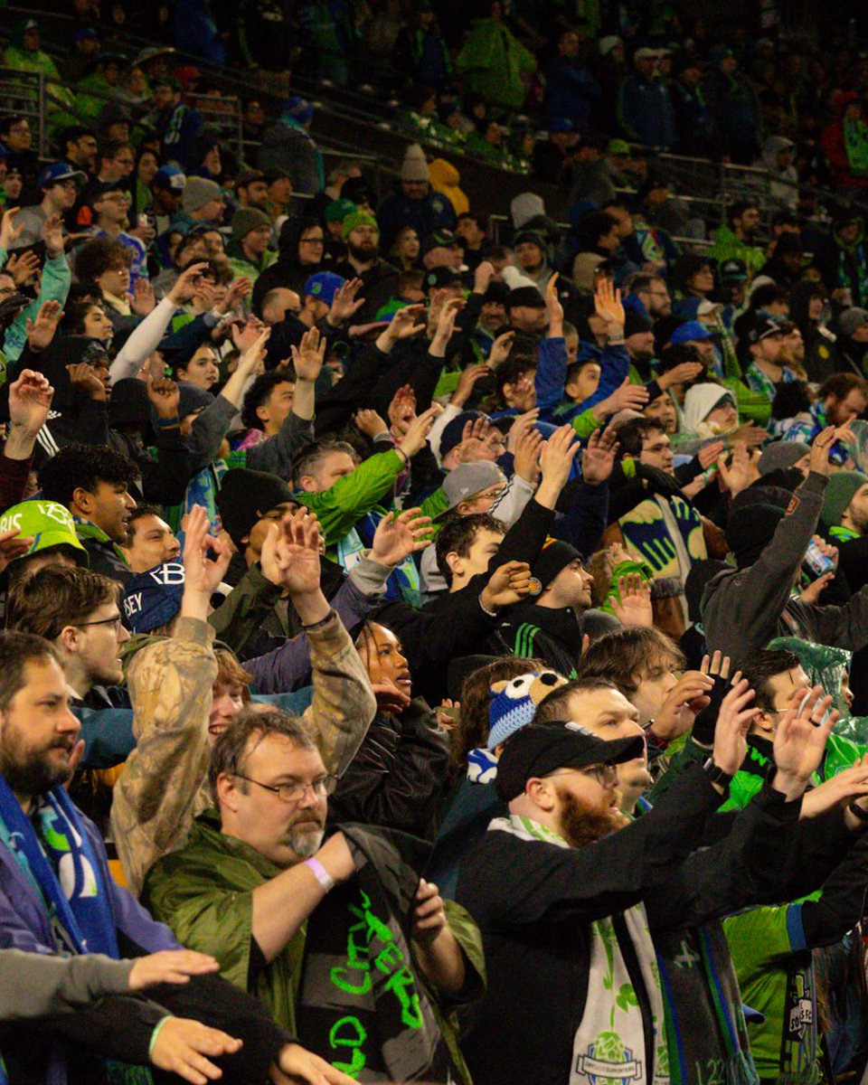 Lumen Field tweet media