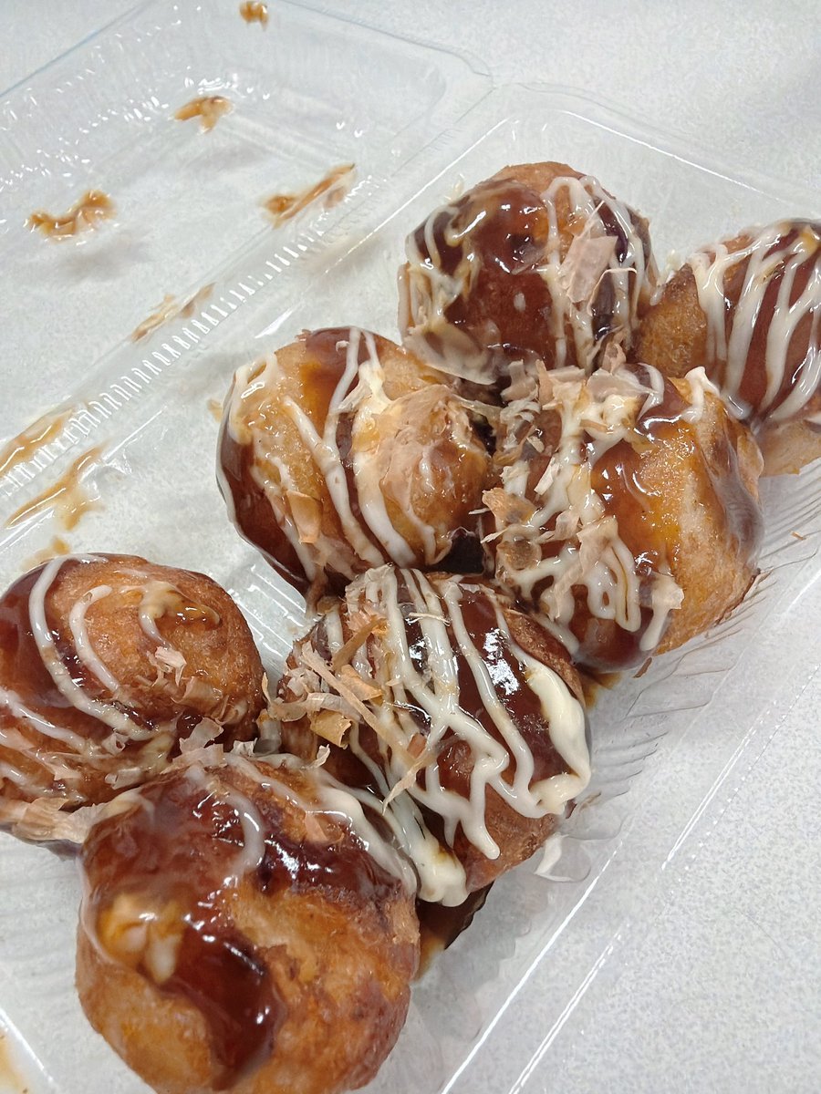 勝利のたこ焼きでやんす🐙🐙🔥 これほんとに大好き( )！！！ #DSGMEGA