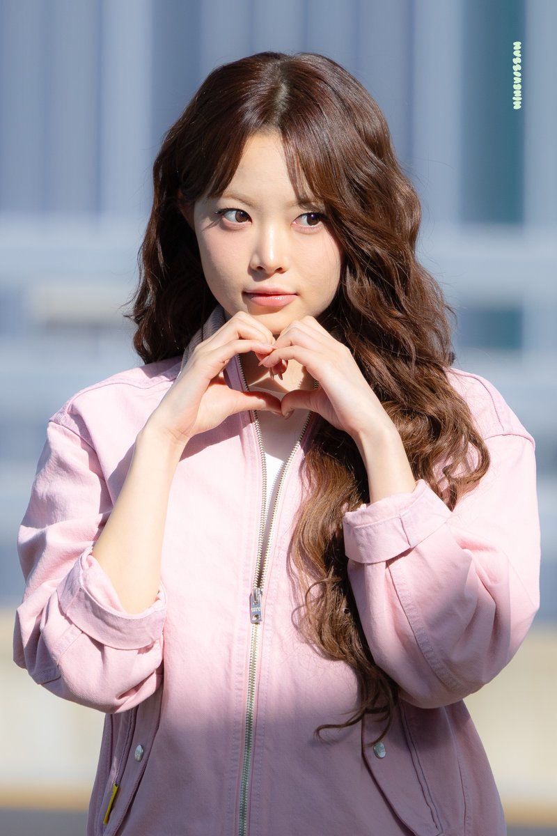 (2026.02.23) LE_SSERAFIM 홍은채 ICN 출국
#르세라핌 #HONGEUNCHAE #홍은채 #은채 #LE_SSERAFIM 

😍🩷