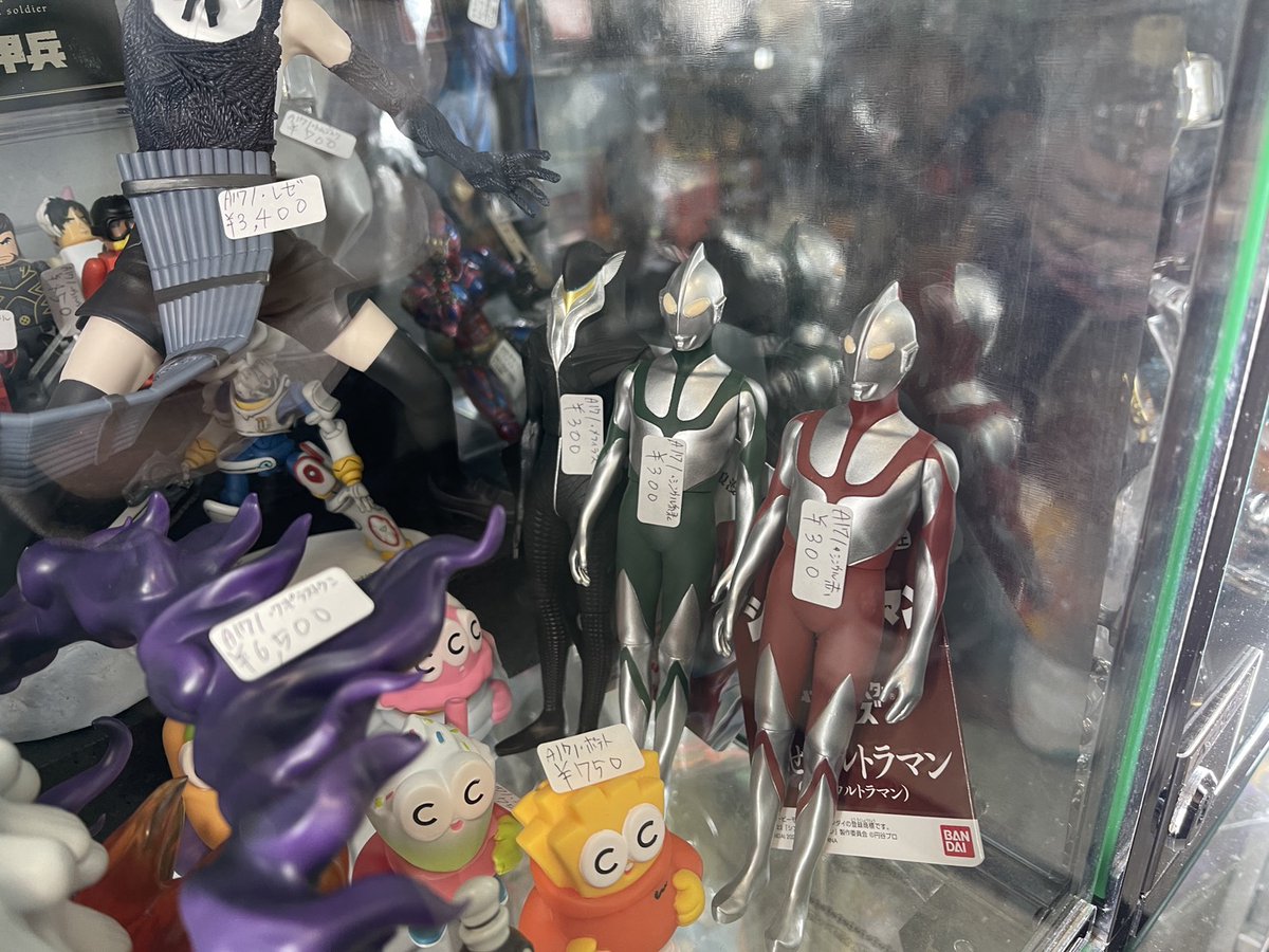 ☆A171ケースに入荷しました！！ ワンピース一番くじ ラストワン レゼ