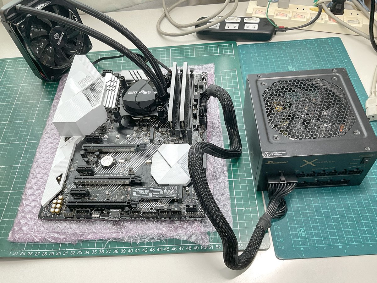 貧乏Win11構築Z390で組む 動画再生+αのPCなんでそこまでのスペックは