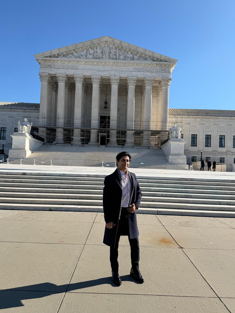 From India to Washington DC 🌍⚖️

At the prestigious Supreme Court of the United States — a symbol of justice, integrity, and constitutional strength.

#AashuutoshSrivastava #SupremeCourtUSA #USALaw #LegalInspiration #GlobalExposure #IndianAdvocate #Justice #WashingtonDC