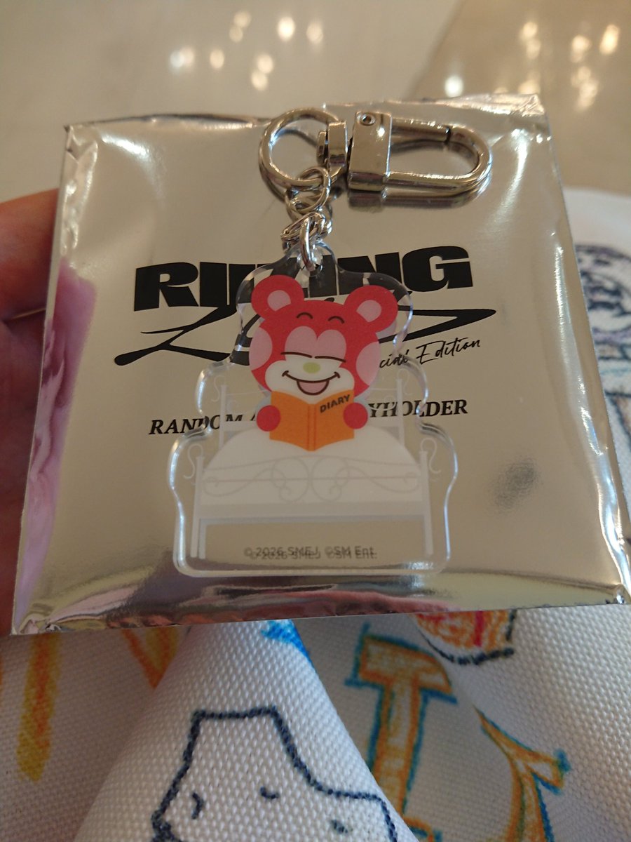 moon.🌛 tweet media