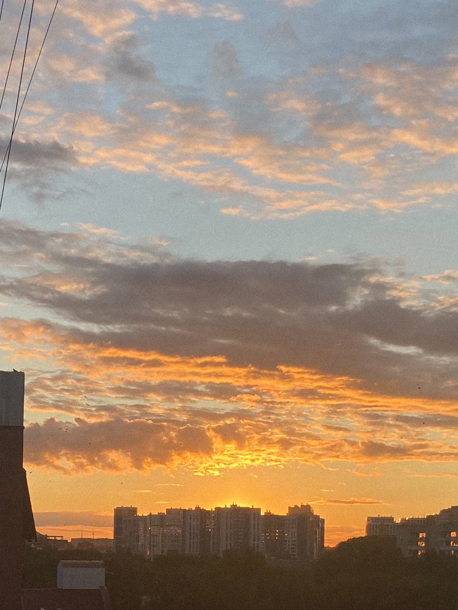 Max_Enigma_400's tweet photo. #sunset #summer #sky https://t.co/am3kL1q1Wa