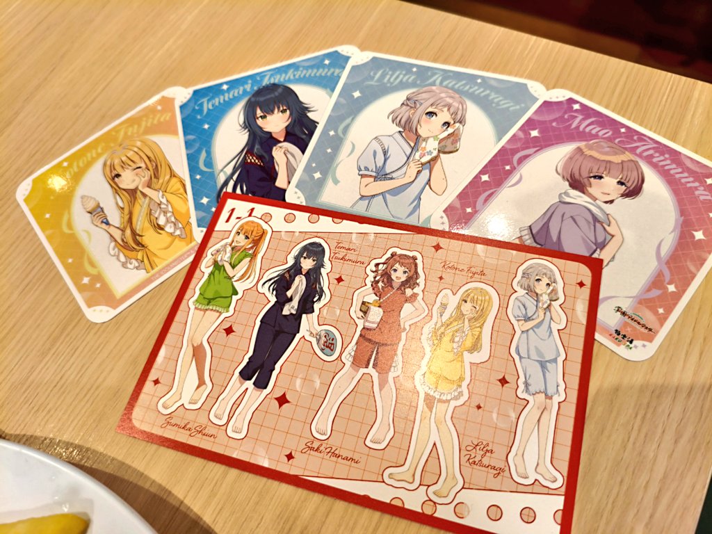 手毬のコースター自引き& 期間外だと思ってた1-1のポストカード貰えて