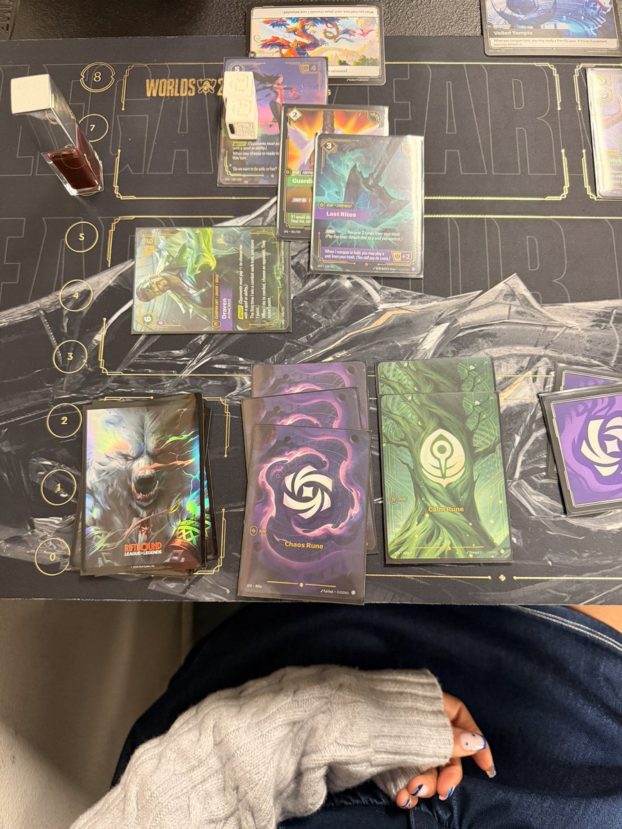 EG Mrs Chim Chim tweet media