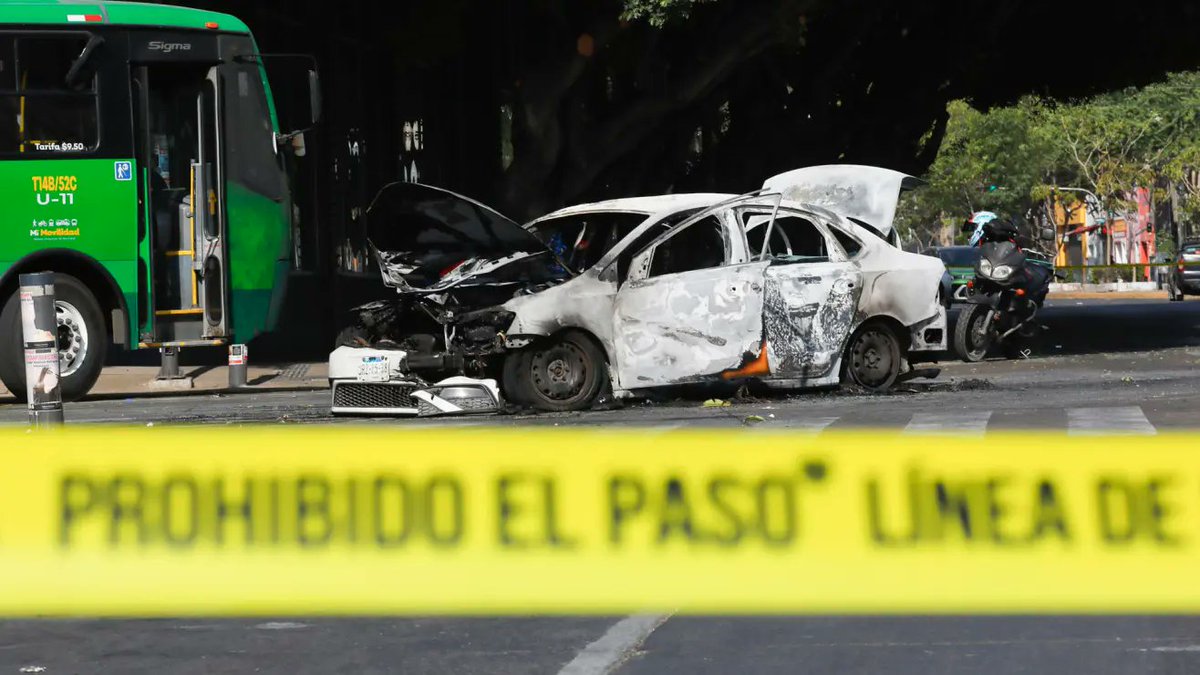EE.UU. emite alerta por violencia en México tras muerte de “El Mencho”, líder del CJNG listinusa.net/2026/02/23/ee-…