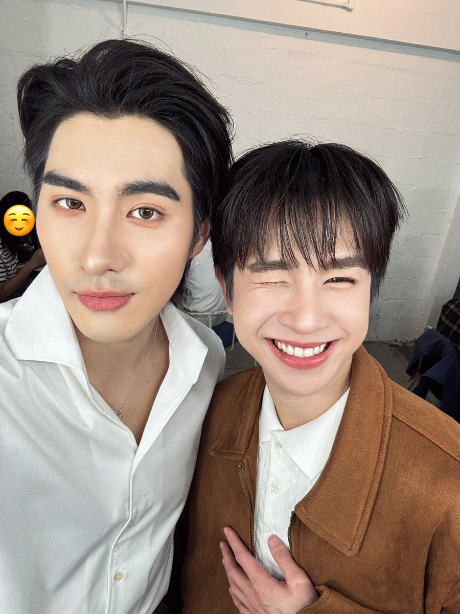 คุณสิบ  🔟                        ปีใหม่   🎊 

YOUR THIRD FITTING
#Fittingที่สามของเธอ
#peterpanzz_w 
#fluke_natouch