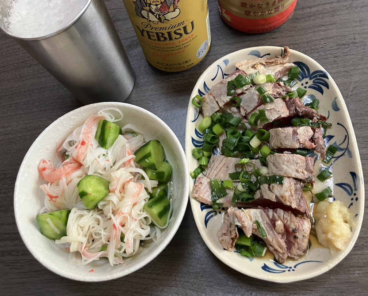 今日は落ち着いた試合展開やな
こっちも宮崎産カツオでプレイボール🍺（笑）