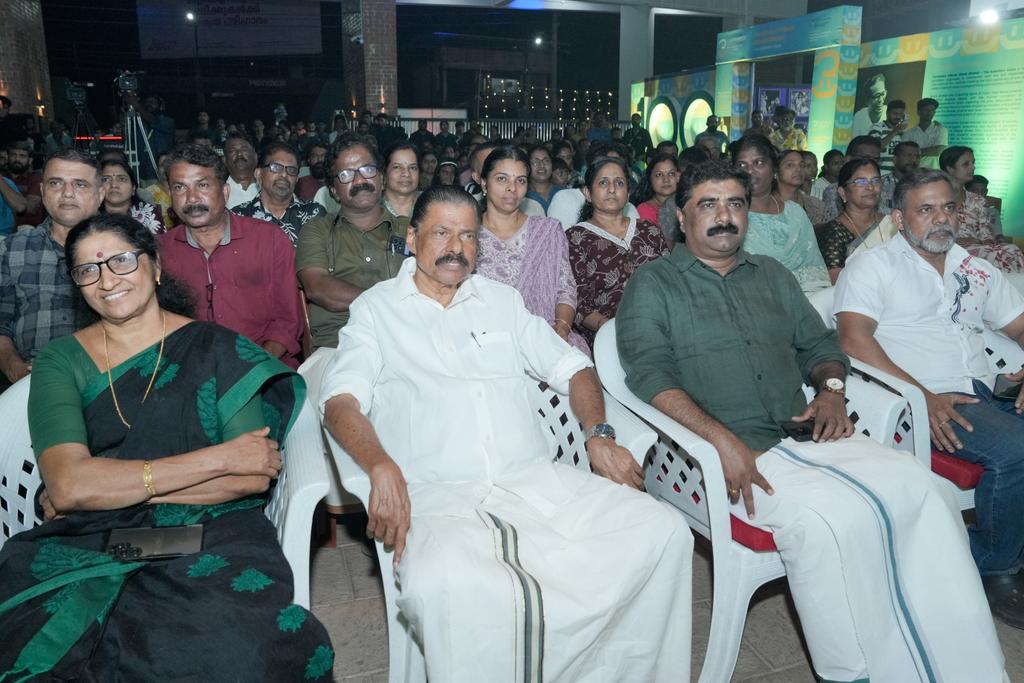 International Film Festival of Kerala tweet media