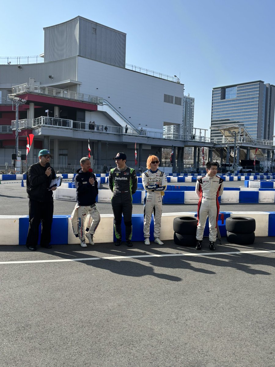 ハチロク助 tweet media