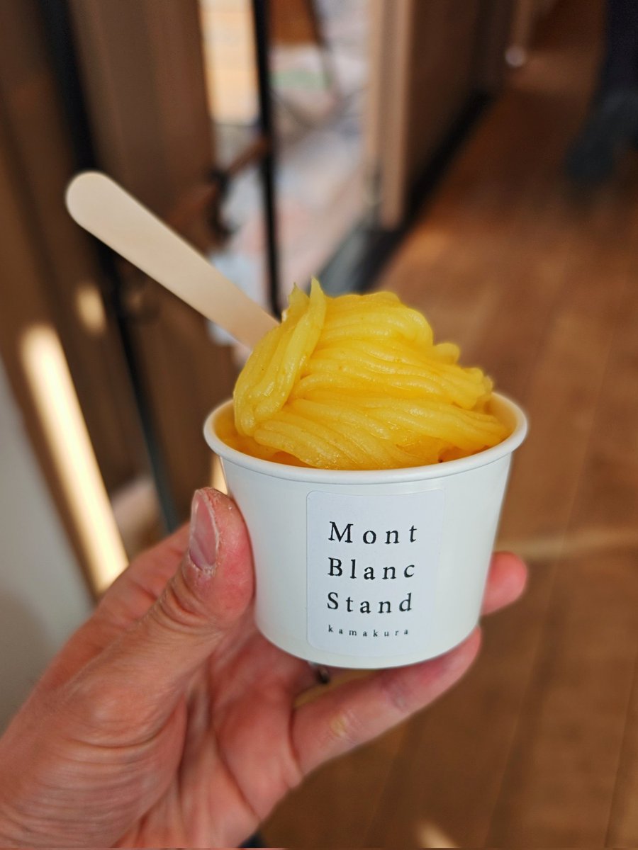 仕事で、Mont Blanc Standさんの周年記念に来れないかと思いましたが