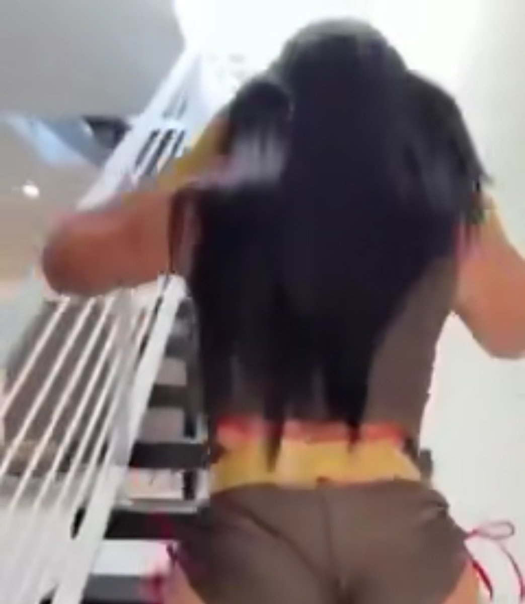 Stillbroke_200's tweet image. Unforgettable Bestie Moments 🥰 
A Thræd 🎥😻