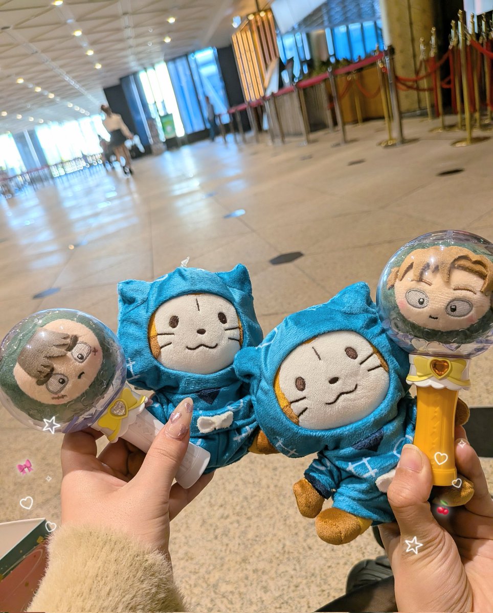 な子໒꒱·°˚ tweet media