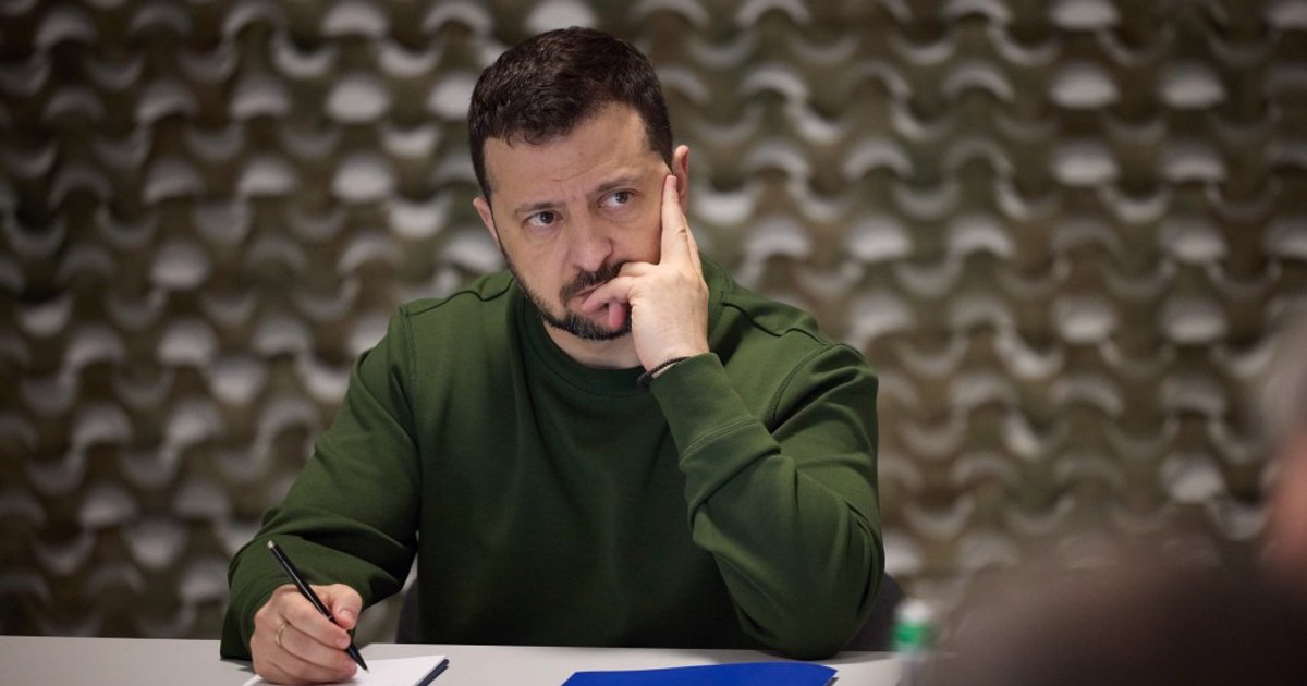 Путін почав Третю світову війну, і його необхідно зупинити, — Зеленський: Президент Володимир Зеленський дав інтерв'ю ВВС, у якому розповів, як можна зупинити очільника Кремля, повідомивши, що Україна не програє війну з Росією. Але для цього потрібна… dlvr.it/TR6Cn5