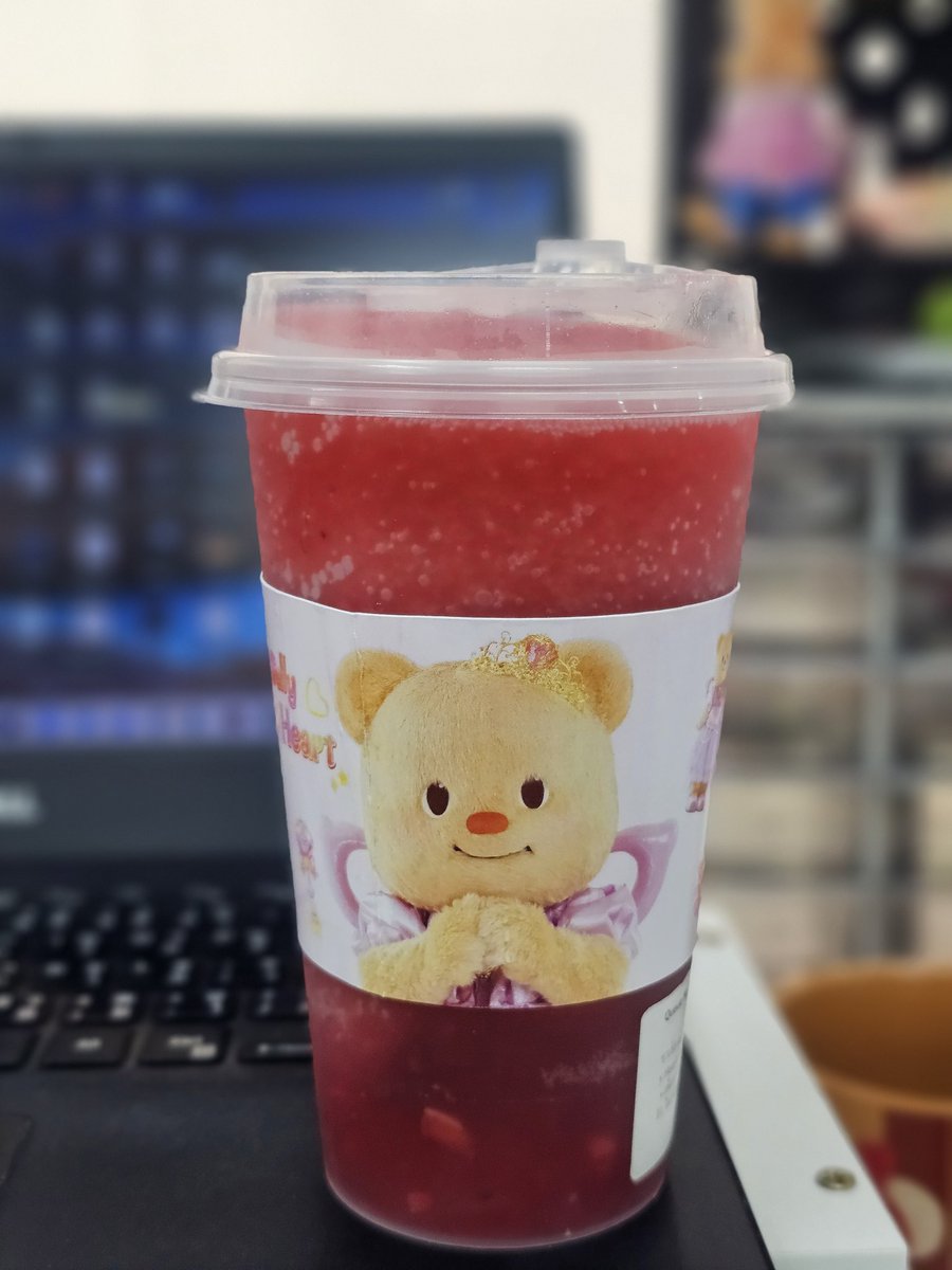 แวะมาจ่ายค่ายาให้ยูกสาว แล้วมาทำหน้าเว้าวอนขนาดนี้ แม่เทหมดเป๋าเลยยูกกกก เอาไปเลยยี่ฉิบ หายไวไวน๊าาา คิดถึงแย้วว 😍😍
#OurStarourButterbear
#butterbear