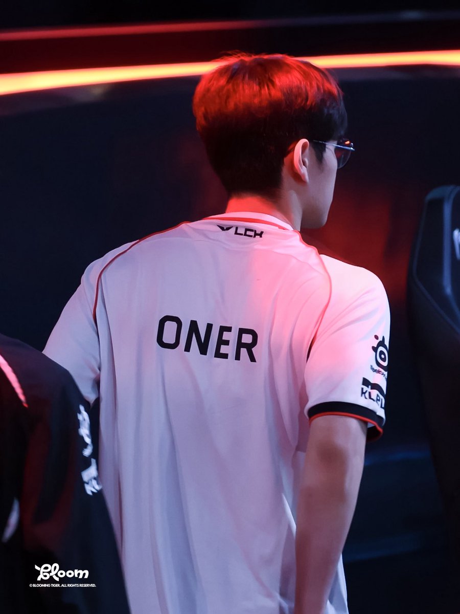 bloomingtigerr's tweet photo. 260222 T1 vs DK

#Oner #오너 #문현준 https://t.co/vO0MpbOebj