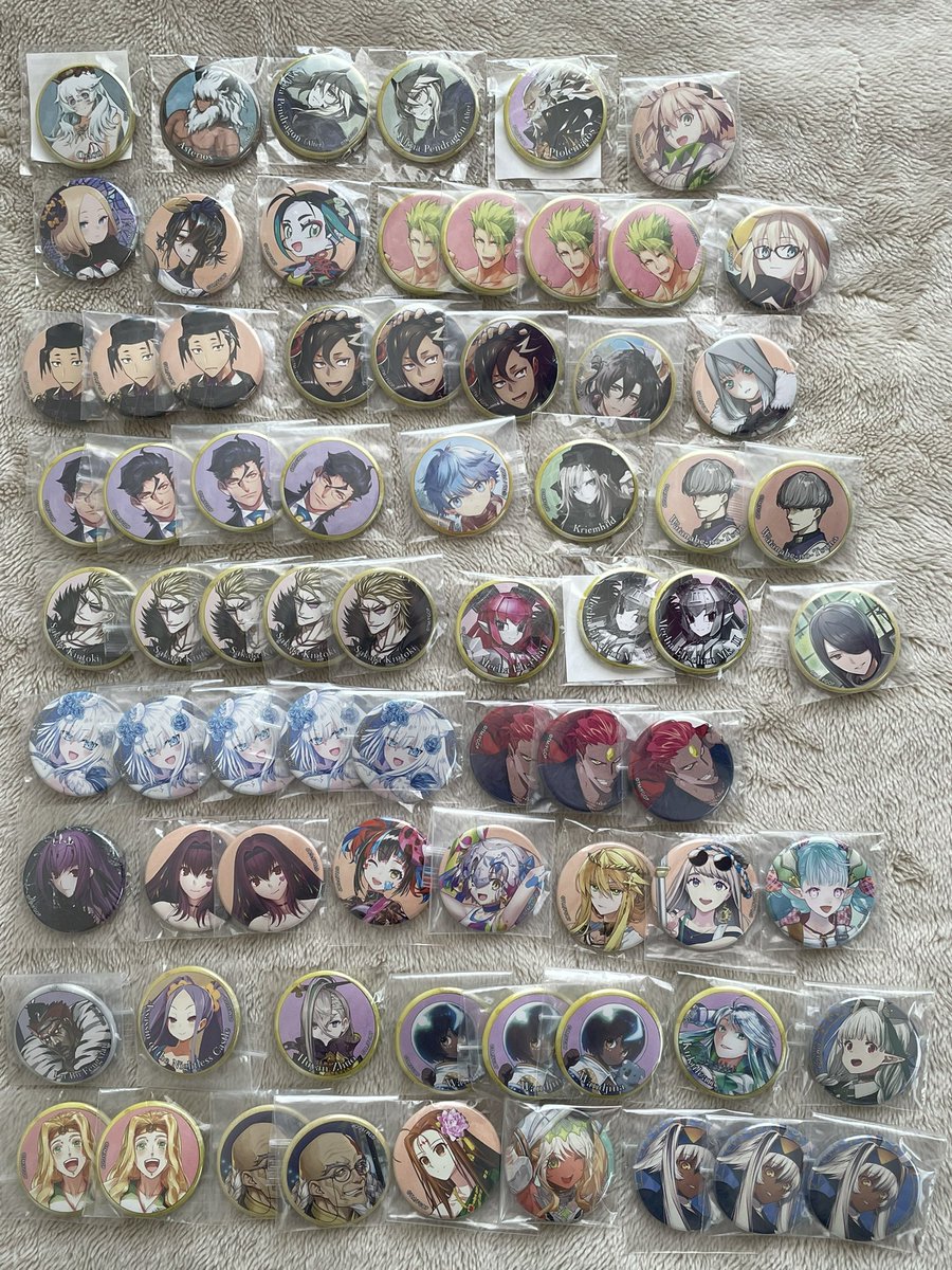 FGO AGF CBC 霊基召喚缶バッジ 交換 譲)1-2枚目 求)3枚目(数字は希望