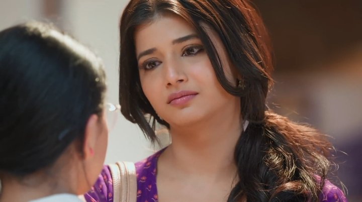 She is simply so beautiful ✨💜

#SamridhiiShukla #AbhiraSharma
#yrkkh