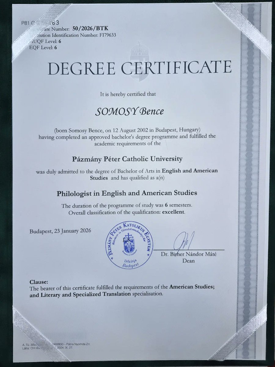 Bence 🇭🇺💙❤️ tweet media