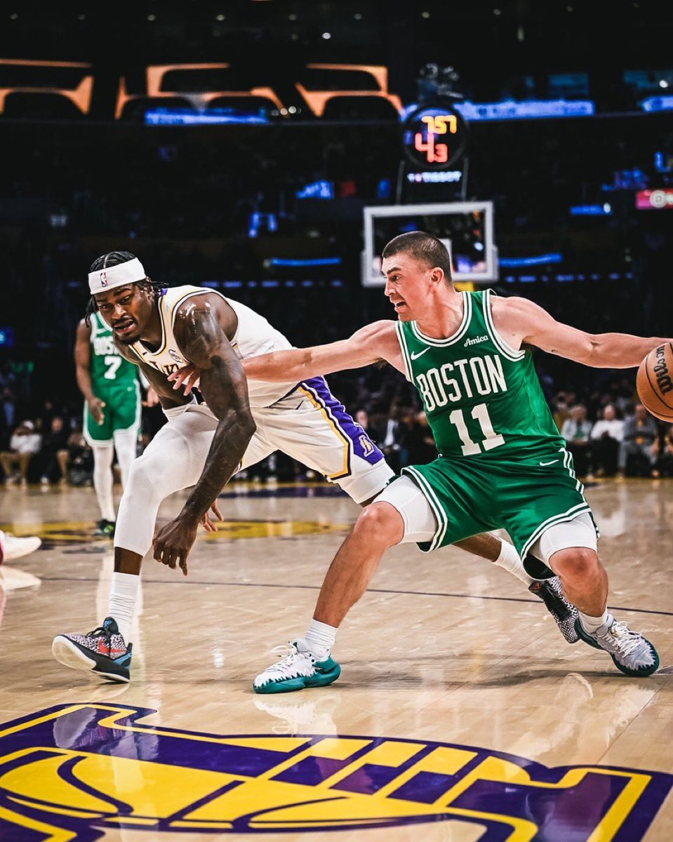 ²³𝙻𝚎𝙱𝚛𝚘𝚗𝚌𝚑𝚒𝚝𝚒𝚜🏀☄️🌎💞 tweet media