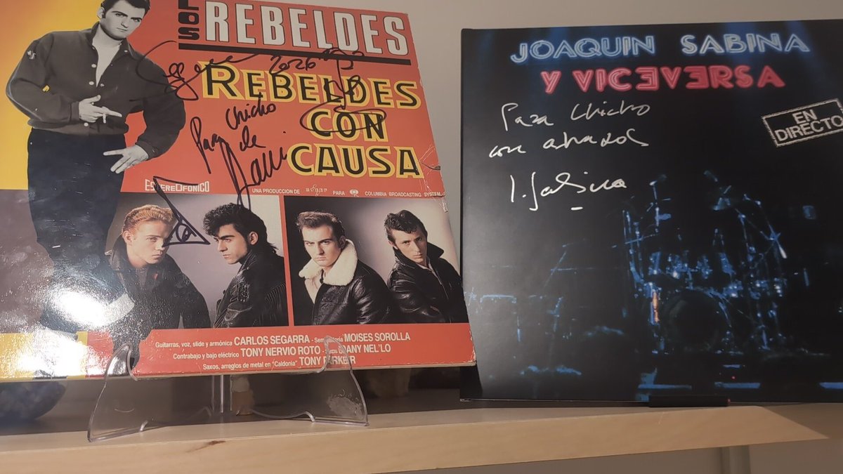 Hale, a presumir de estantería