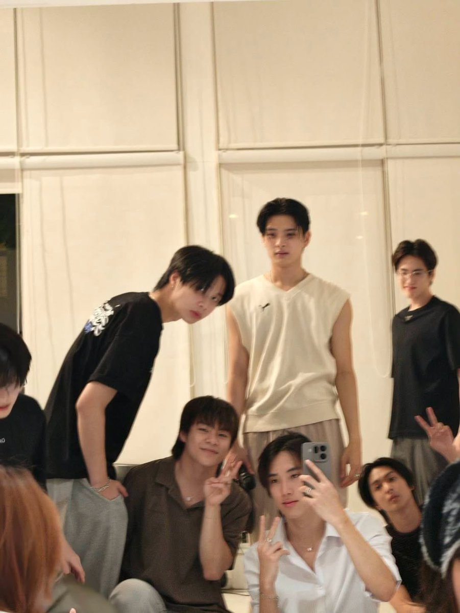 ดิบกว่าปลาในตลาด