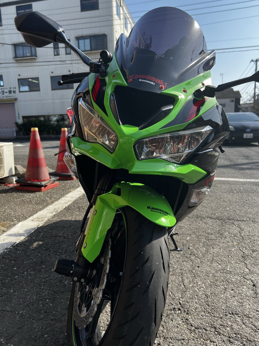 フレンドとおバイクしてきました。 早朝は快適ですが、都内に向かう