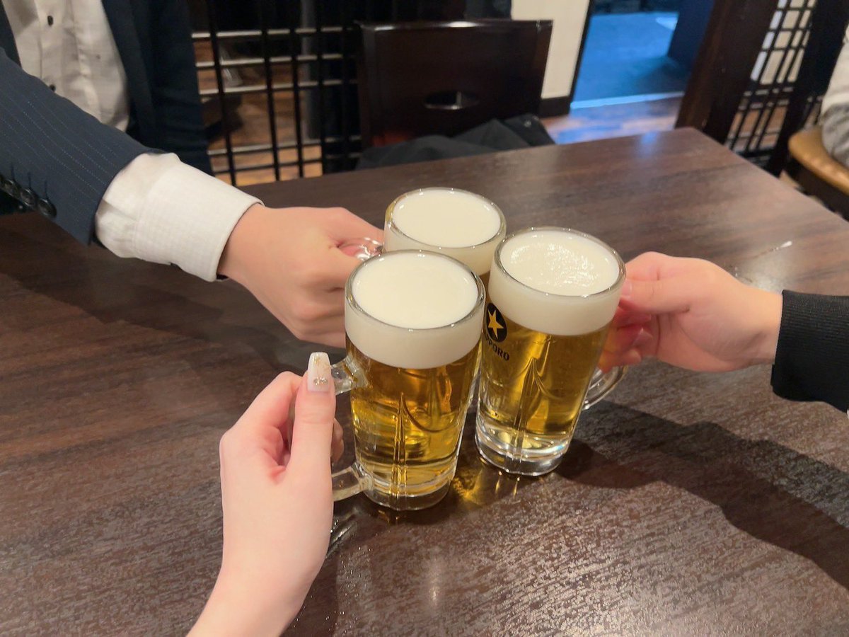 eluSPL's tweet photo. 人生2回目のオフ会？ありがとー！！
めちゃ楽しかったし美味しかった！
またよろしく！
夜勤前にパワー注入💉 https://t.co/8YfvXfgN9S