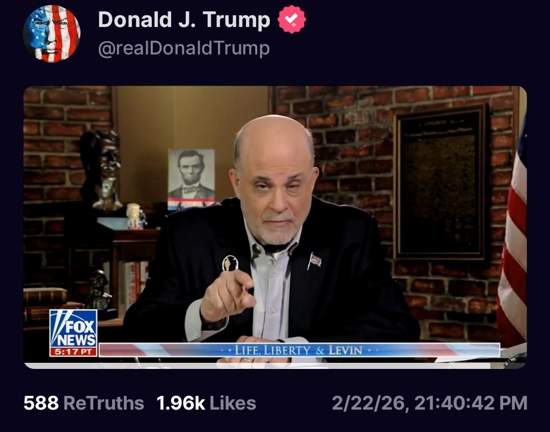 わたしは、国会議員になる前、
離婚し、
措置入院をし、
なんとか命を繋いだ。
イランには友人、知人がいる。
命の恩人もいる。
ある知人から、
『アメリカのイラン攻撃は、イラン国民のためになるの』
そう聞かれ愕然とした。
これほどまでに、
イランで今起きている殺戮を日本人が
知らない。