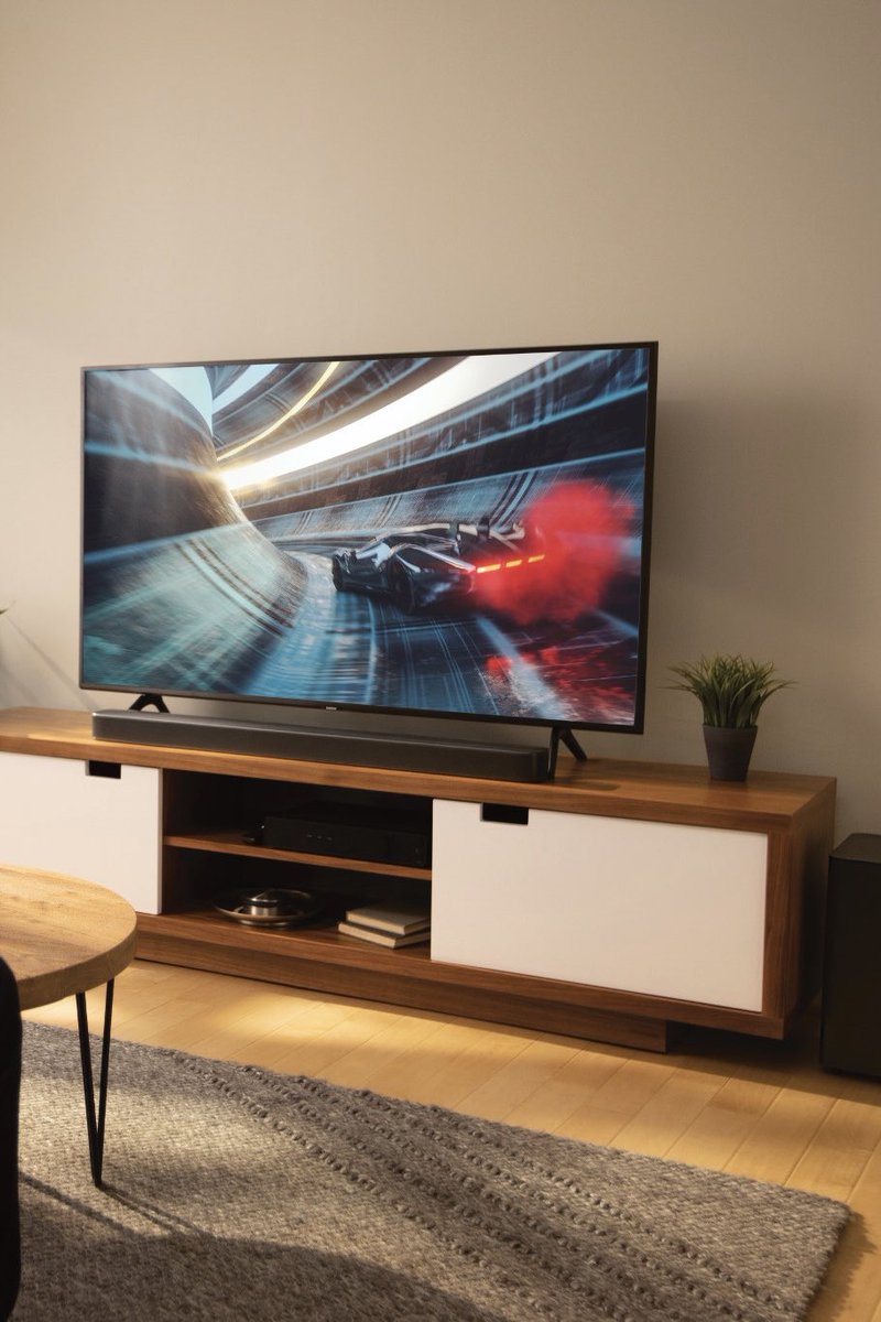 DiscountStoreUg's tweet image. If your neighbors aren't complaining, is it even a soundbar? 🔊

Listen, why should you be the only one enjoying the movie? With 300W of power, the #JBL 2.1 Deep #Bass (MK2) ensures that when you watch a movie, the whole of #Nansana hears the subtitles.

The 6.5'' wireless