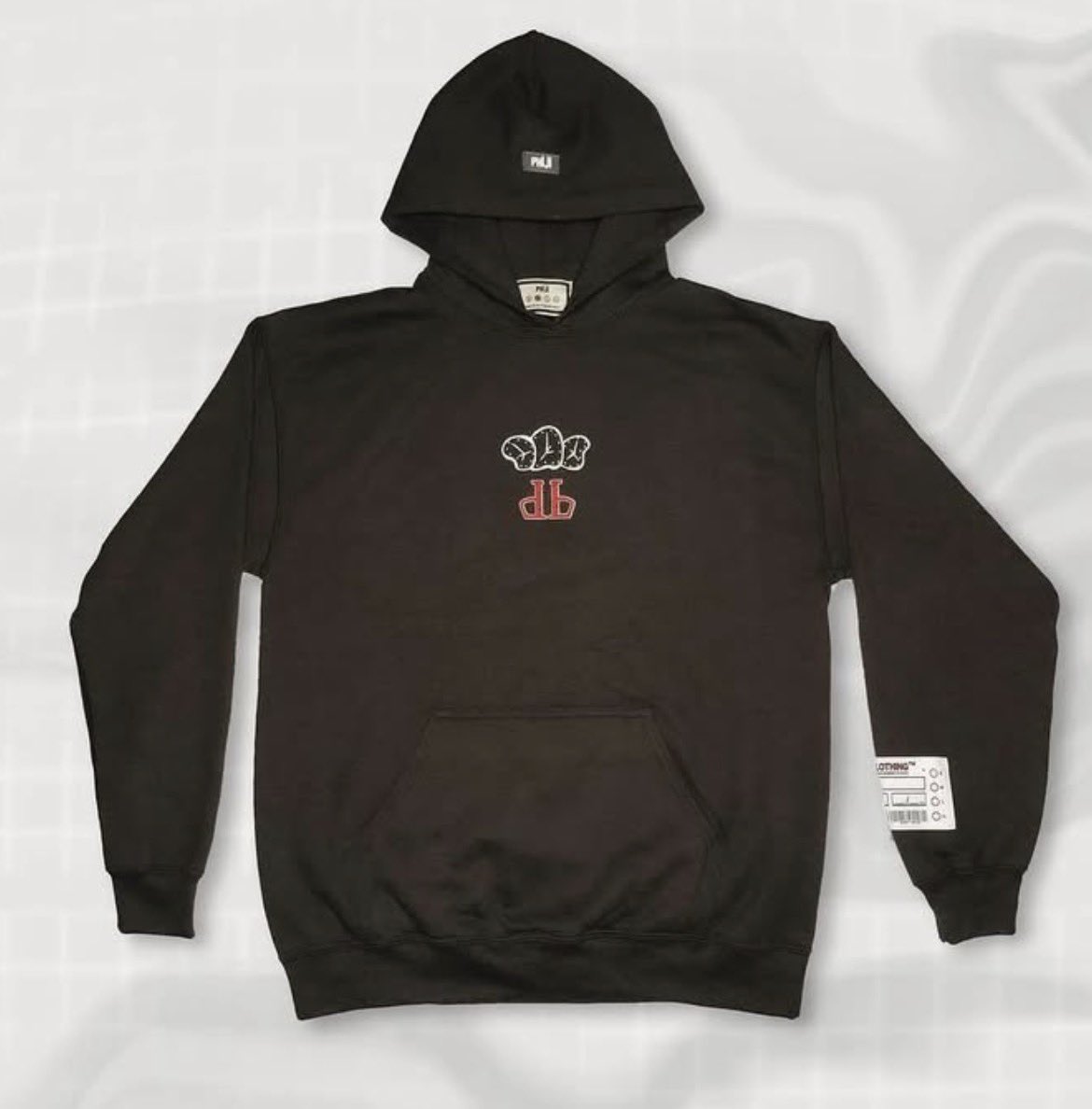 Soy la única que le encanta esta hoodie y si la sacara de nuevo la compraría al toque ?😭