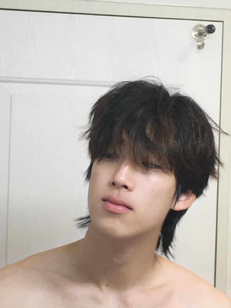 ใจเย็นนะคับเตง มีอะไรค่อย ๆ คุยกัน ㅜㅜ

#ALANpasawee