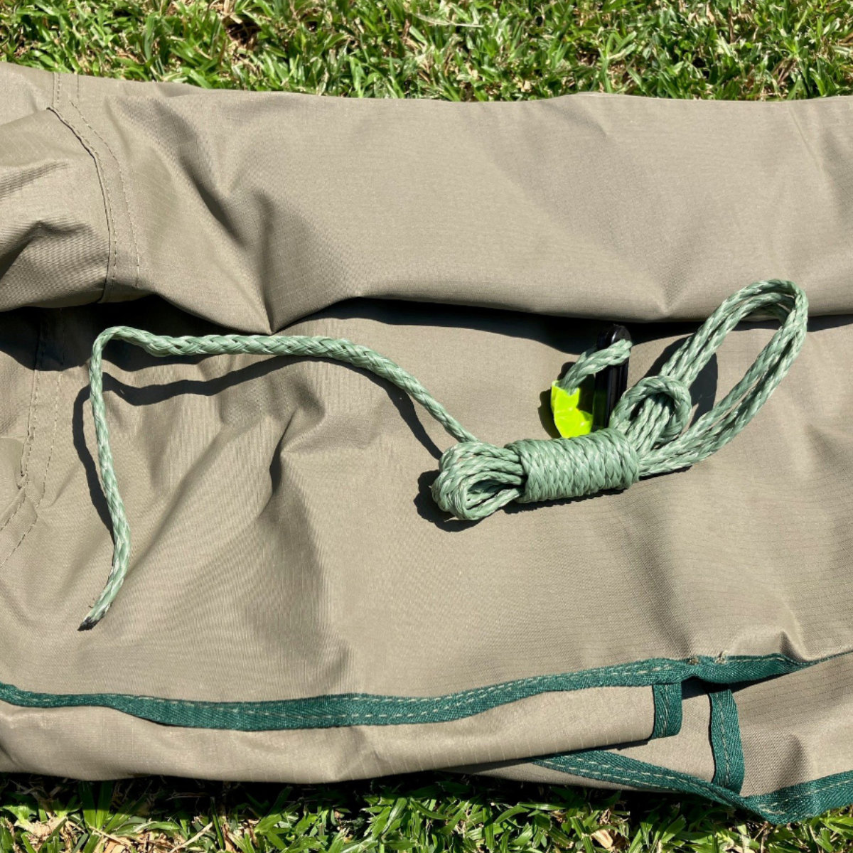campcraftZA's tweet photo. Guy rope slipped loose? 🏕️

Our latest guide shows you exactly how to reattach it properly — quickly and securely.

✔️ Step-by-step
✔️ No complicated knots
✔️ Better tent stability
Small skills. Big difference.
Read it via the link in bio.

https://t.co/VFiYFhuaMi https://t.co/ghmNYWZykY