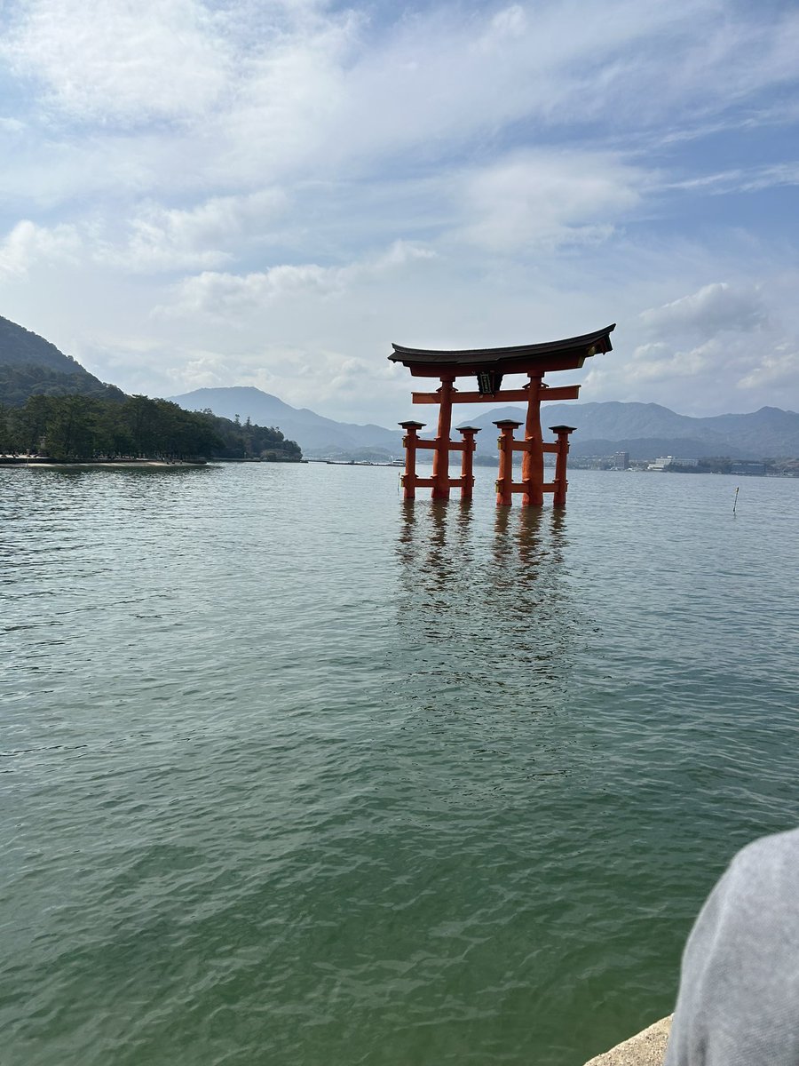 Kou35527's tweet photo. 広島行ってた🍁 https://t.co/gcFdUGya0y