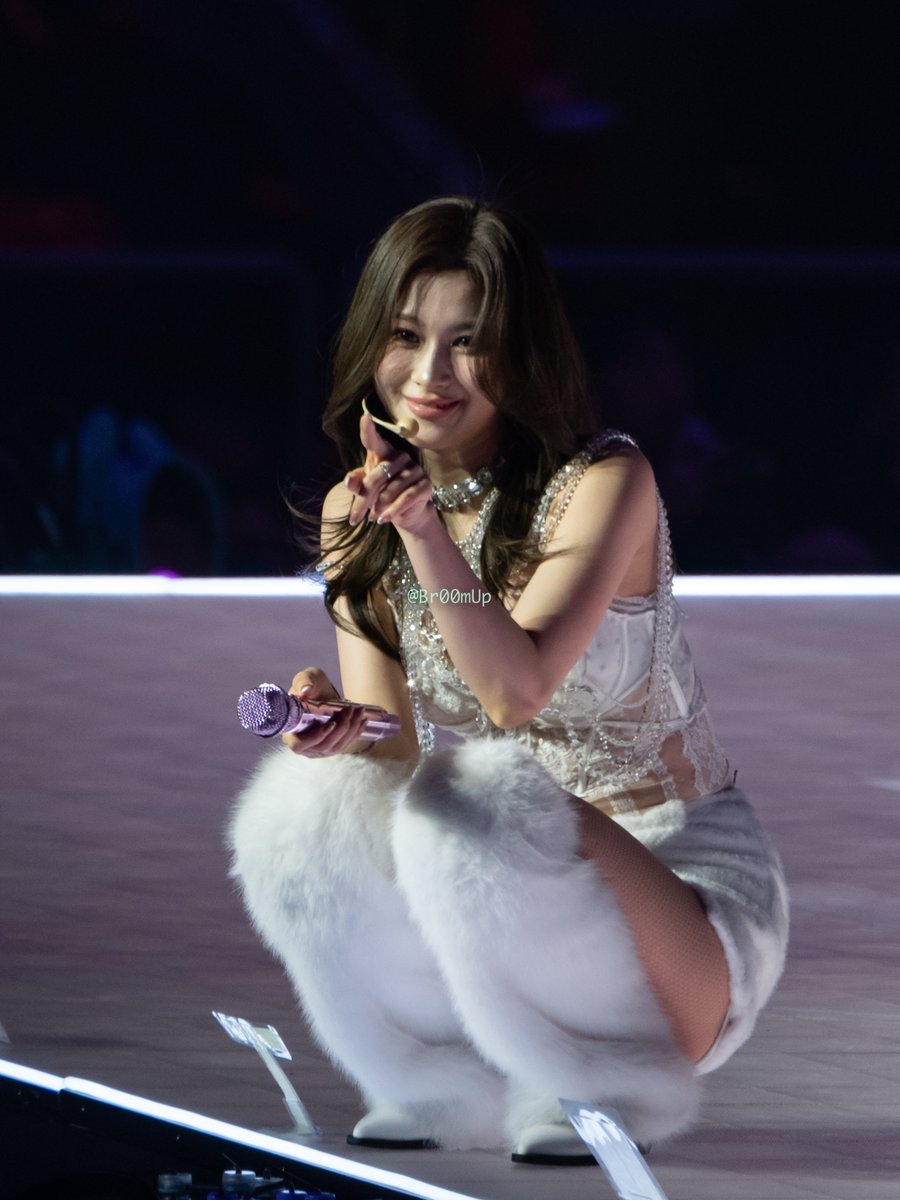 You shine even without the moonlight tweet media