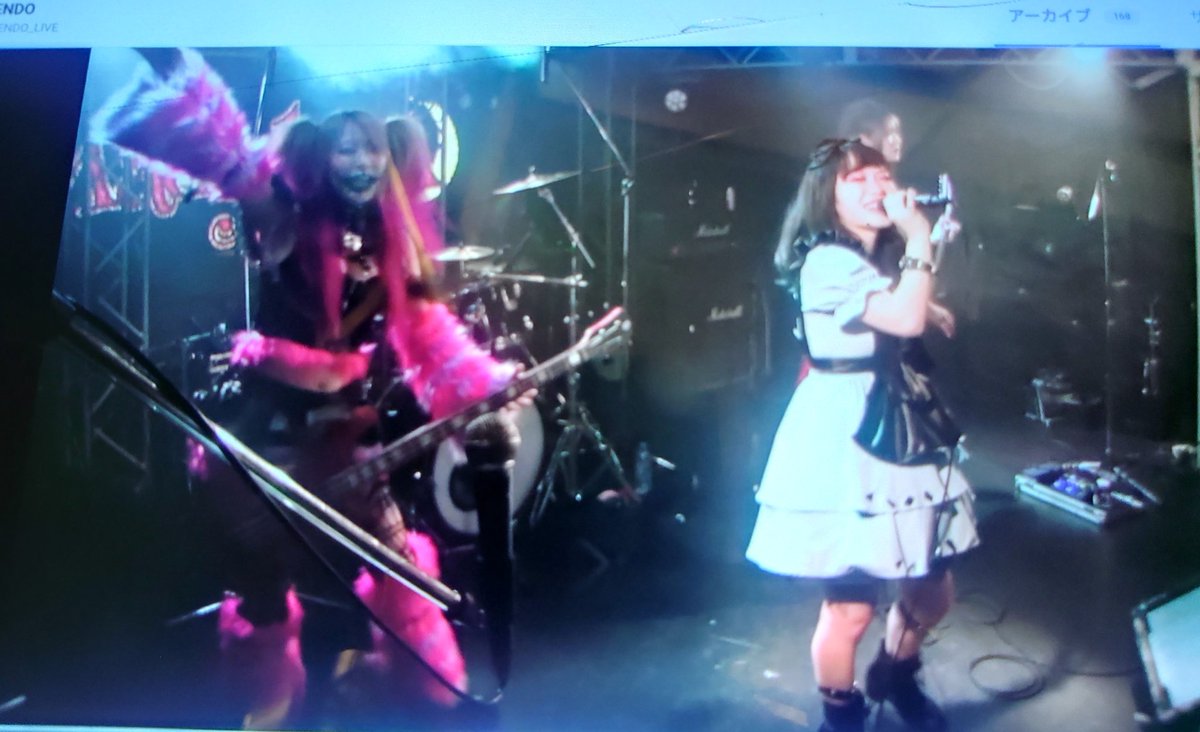 madbear369's tweet photo. アーカイブでMadylunAのライブを見た。劇団ANDROGYNYのVo. 三島 伊織生誕祭に出演で、力強く盛り上げただろう。今回、トリ前の出番であり、耽美なMysterious Visual Rockの彩飾が華々しく思えたね✨そして、カッコ良く魅了したね✨
https://t.co/DuSDEDYmvw
#MadylunA #117立春祭 #Vol7 https://t.co/T5RjSWRnZv